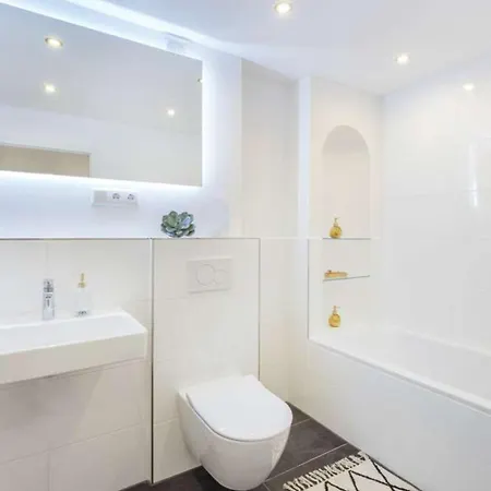 Penthouse 12 Stock Panorama Flughafen Muc * فريسينج